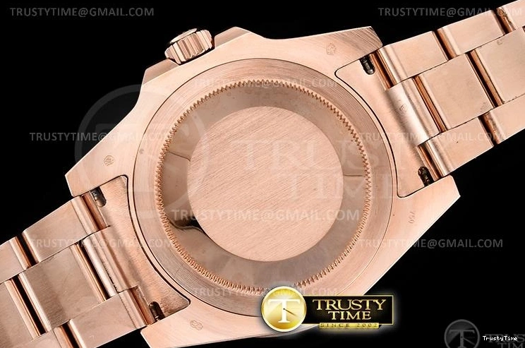 0422 ROLGMT133 – GMT II Snug 968